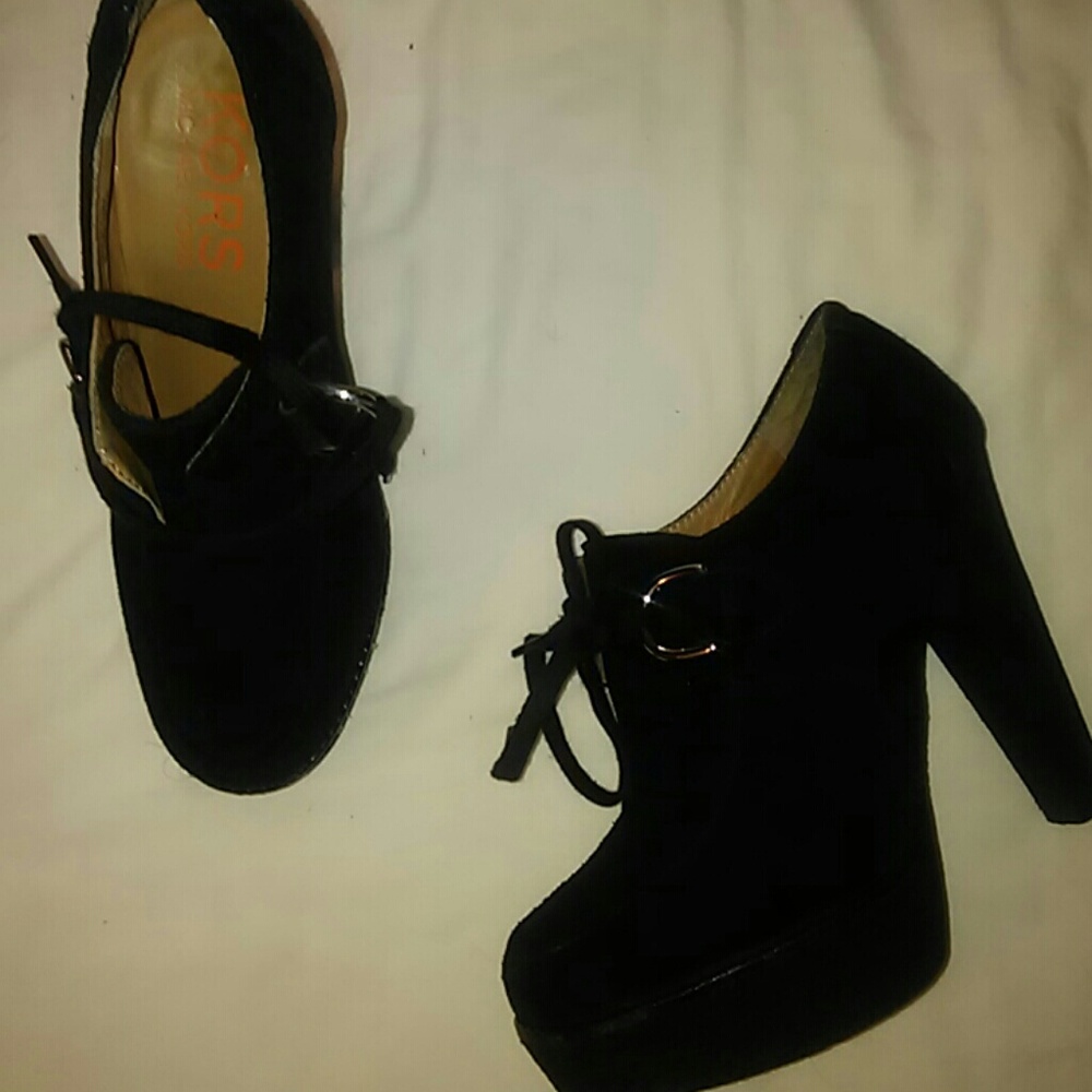 Micheal kors rubber platform suede wedges